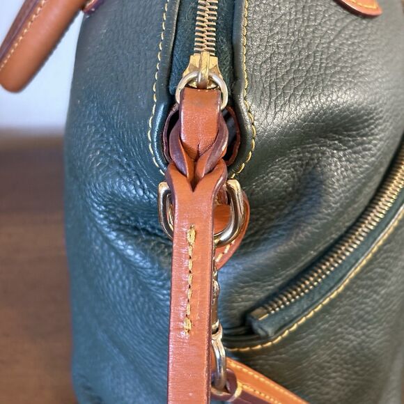 Dooney & Bourke Dillen Large Forest Green Zipper Pocket HOBO Sac Shoulder Bag - Picture 6 of 16